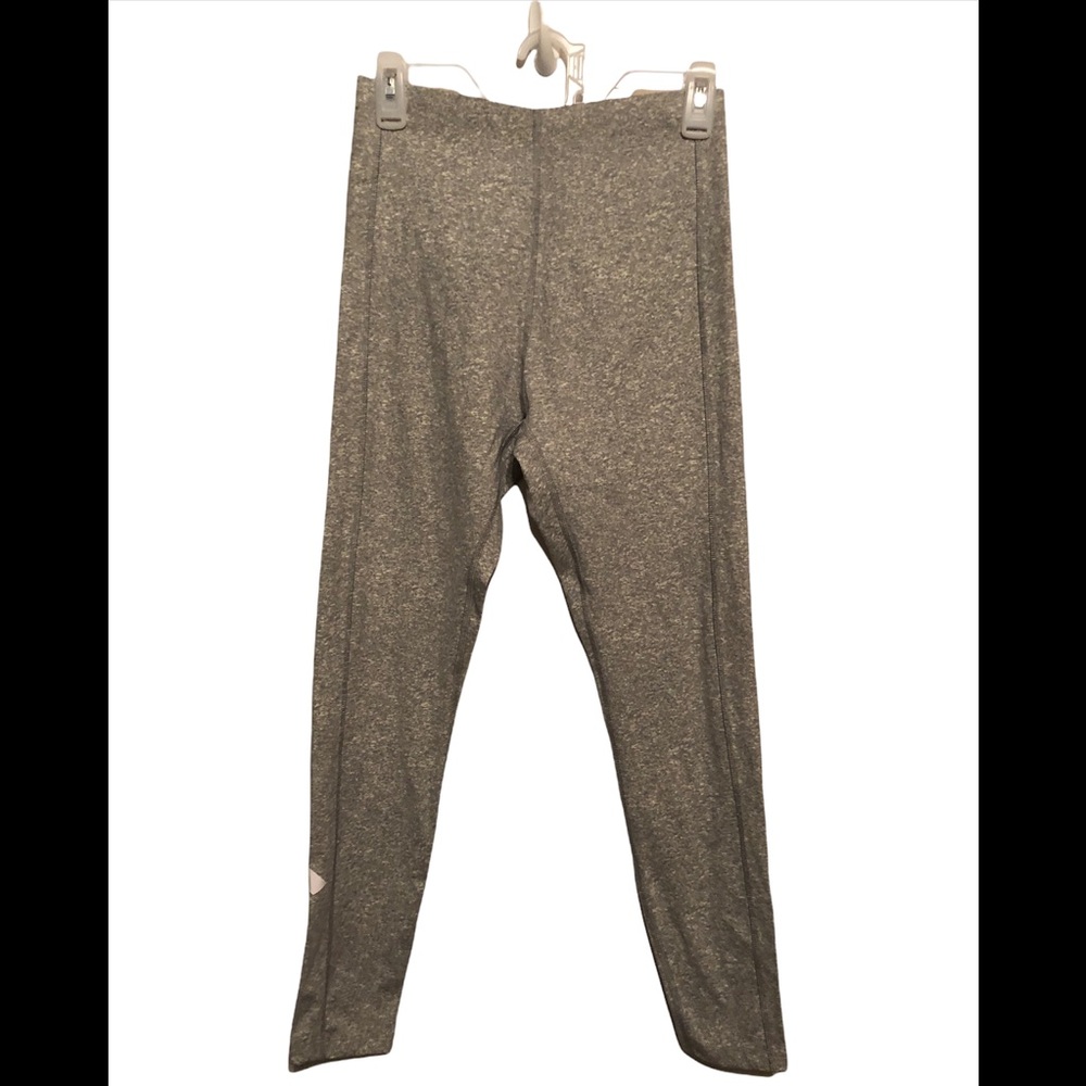 New with tags Victoria’s Secret pink active leggings
